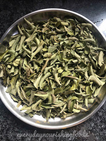 Karivepaku podi - curry leaf powder ingredients