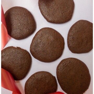 Buckwheat chocolate cookies