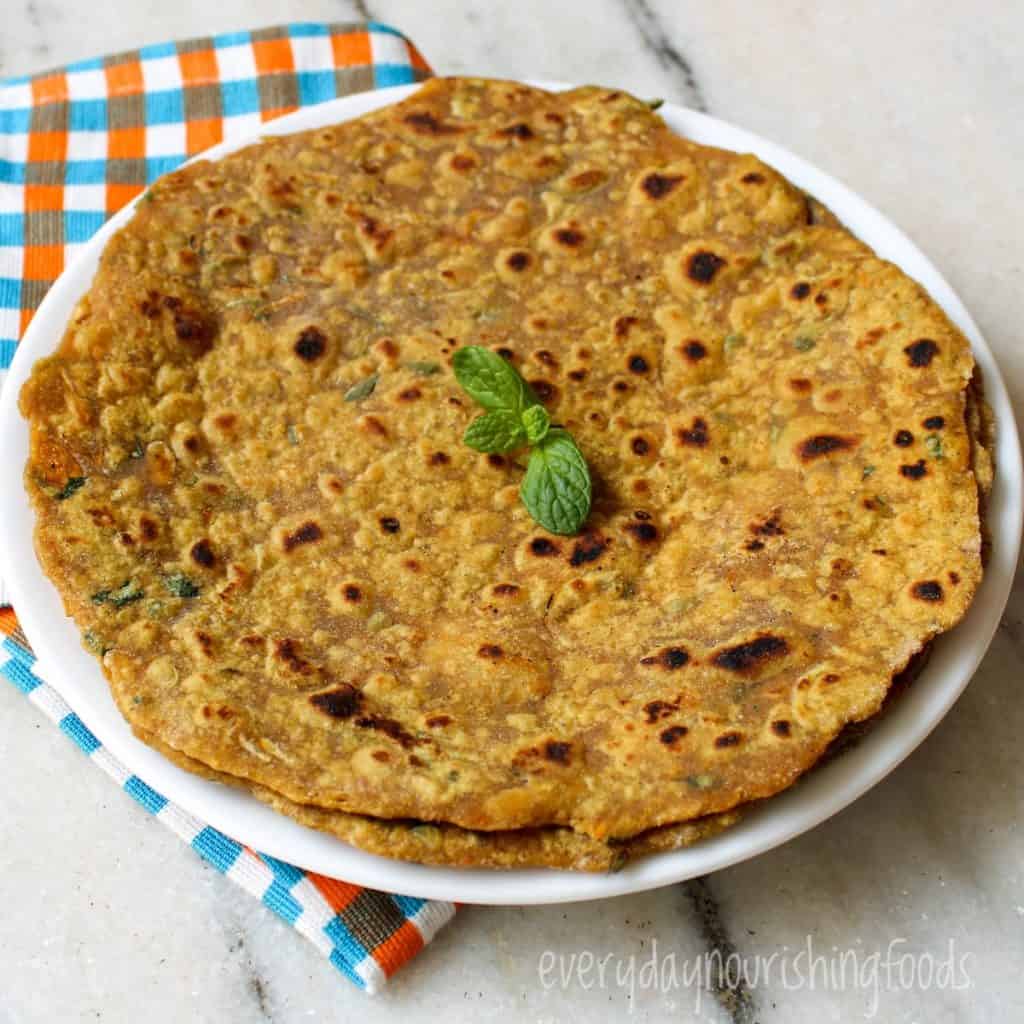 Zucchini paratha in a plate