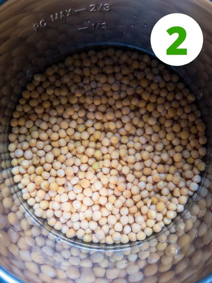 yellow peas and water in instant pot.