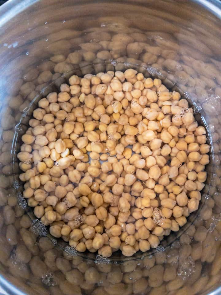 soaked chickpeas and water in the instant pot