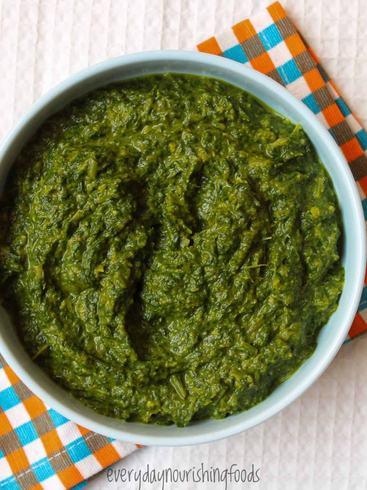 indian spinach saag in a bowl