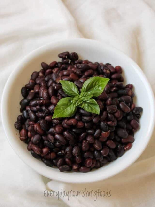 Easy Instant Pot Black beans (Soak  & No-Soak)
