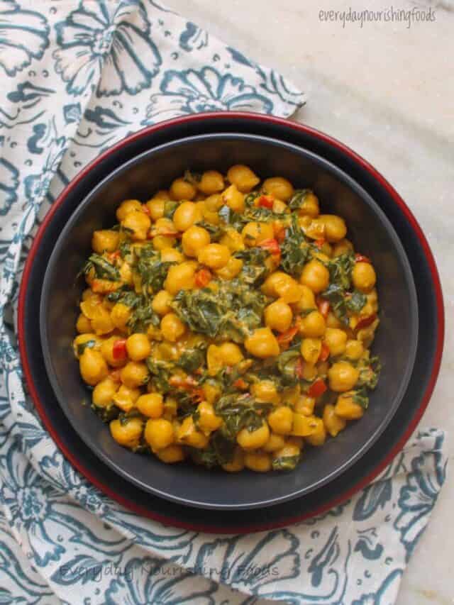 Chickpea Kale Curry (Vegan & gluten-free recipe)